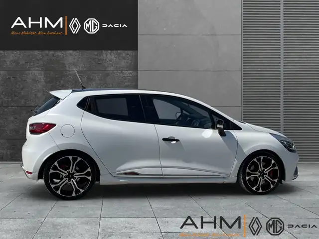 Renault Clio view 6