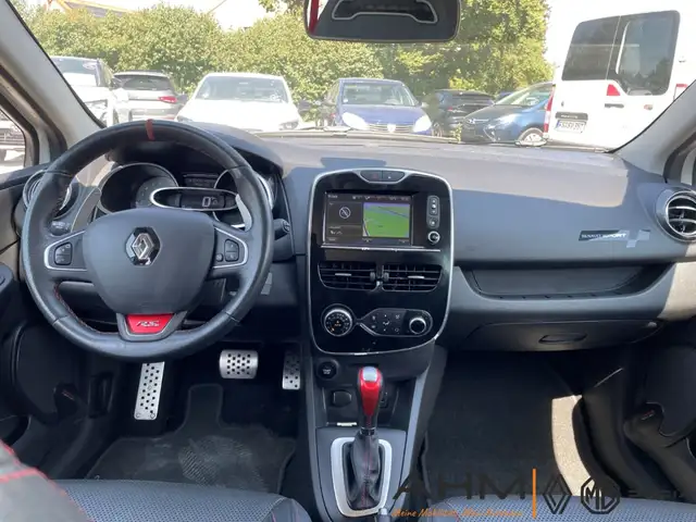 Renault Clio view 13