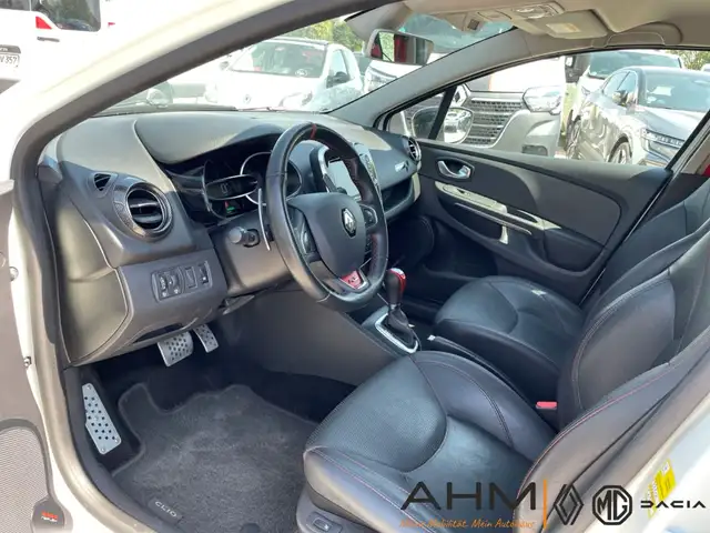 Renault Clio view 10