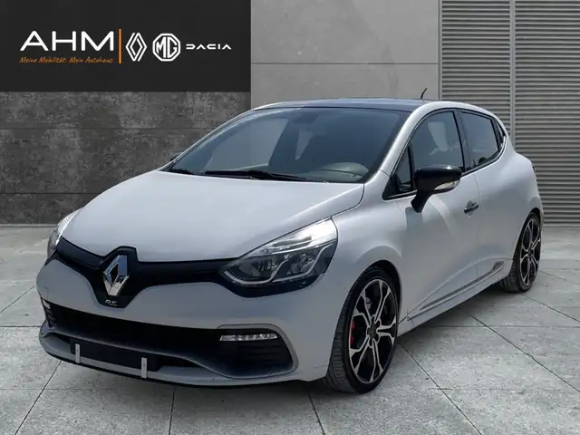 2016 Renault Clio in White for sale