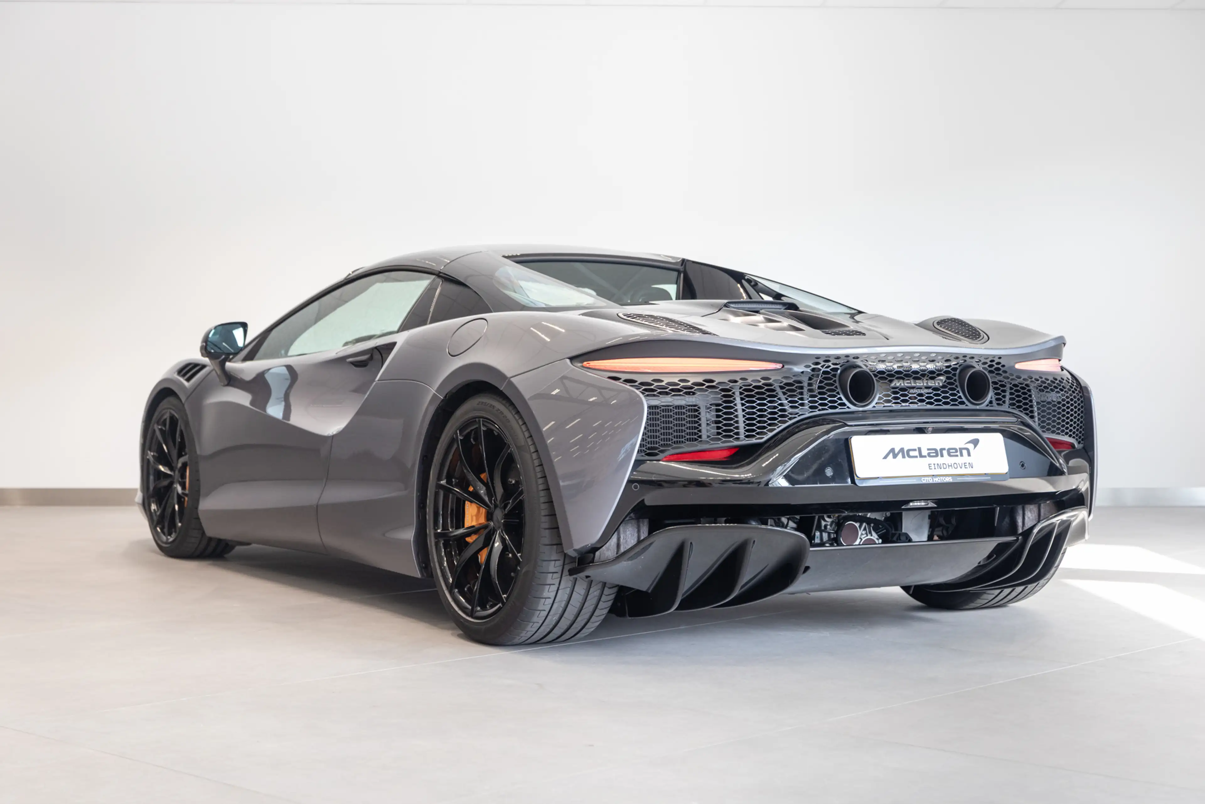 McLaren Artura Spider — photo 6