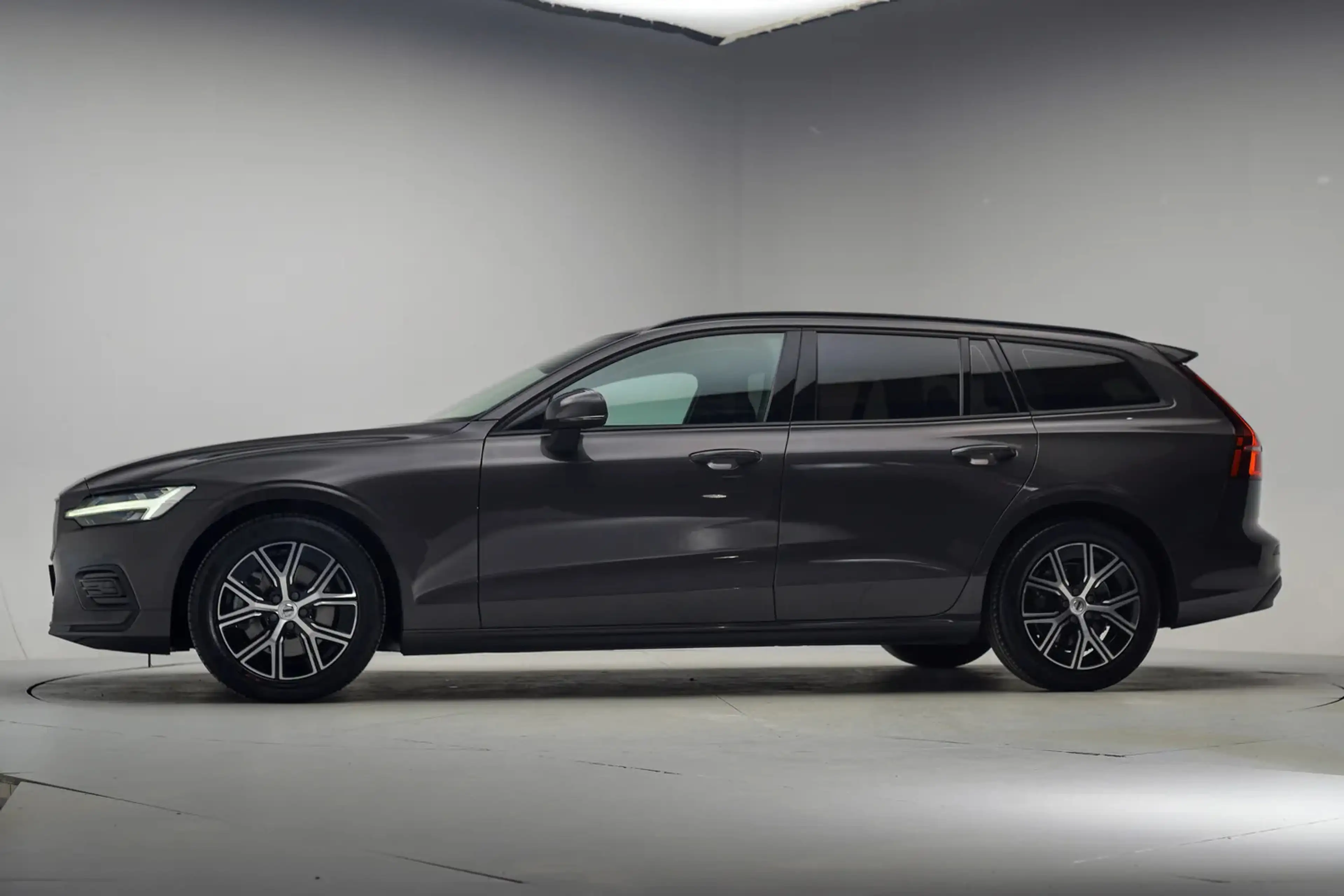 Volvo V60 2.0 B3 163pk Essential Aut. [ Trekhaak Apple/Andro — photo 2