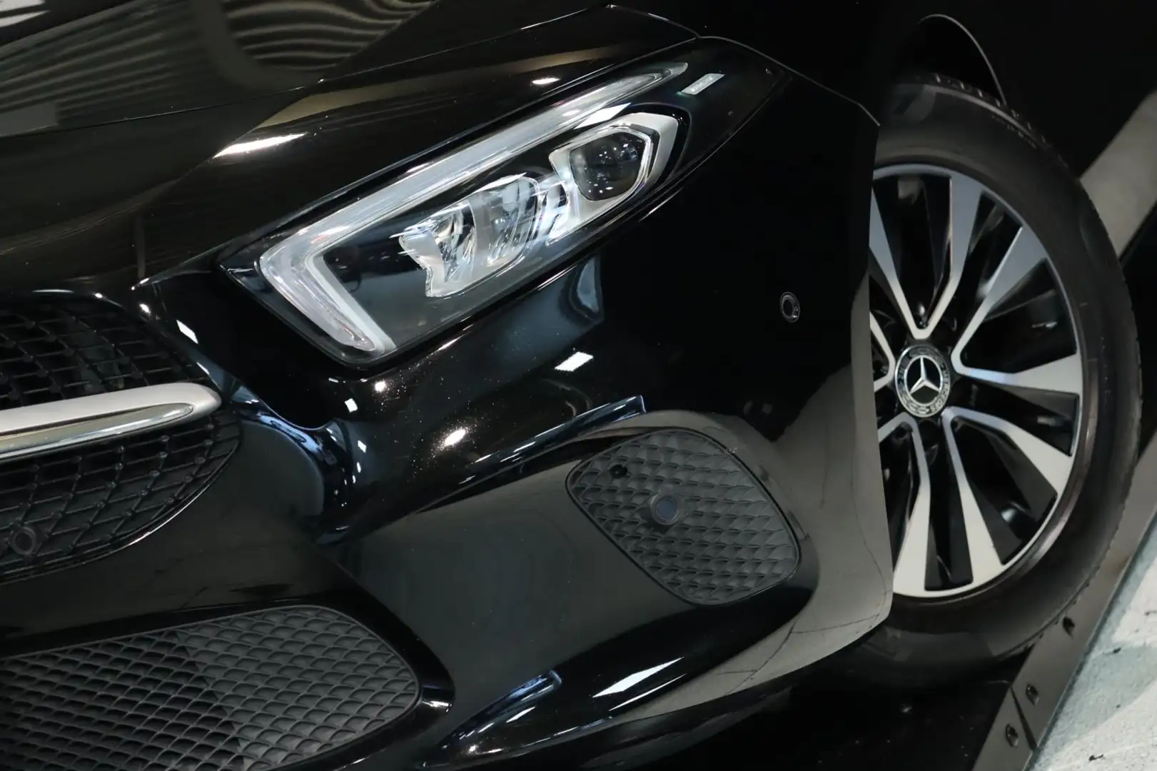 Mercedes-Benz A 160 NAP / PANODAK / CAMERA / CARPLAY / WIDE SCREEN Noir - 2