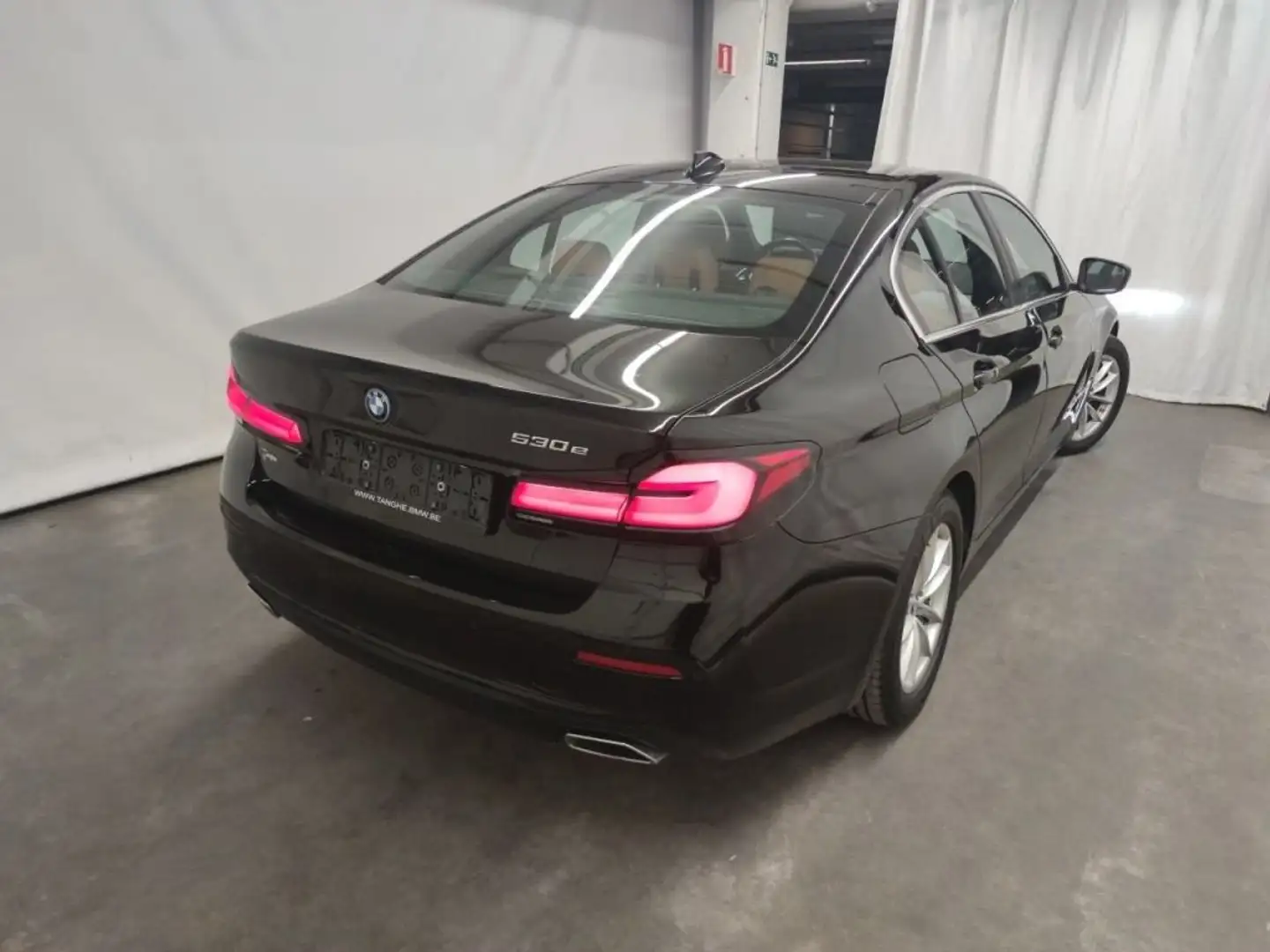 BMW 530 530e - 2