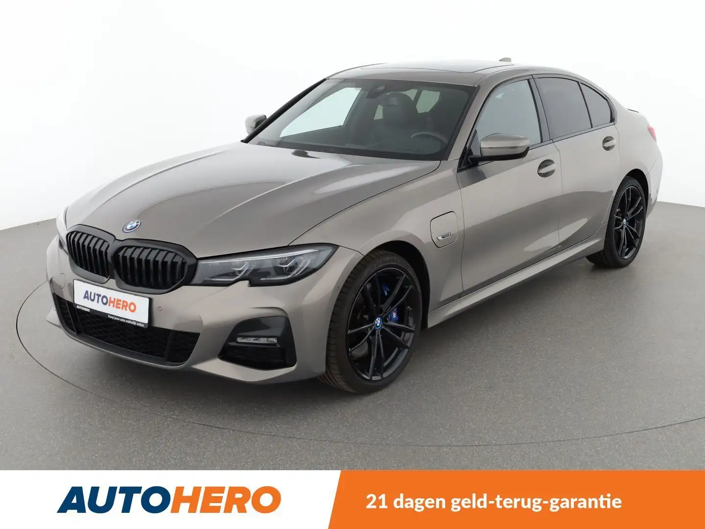 BMW 330 330e M Sport Сірий - 1