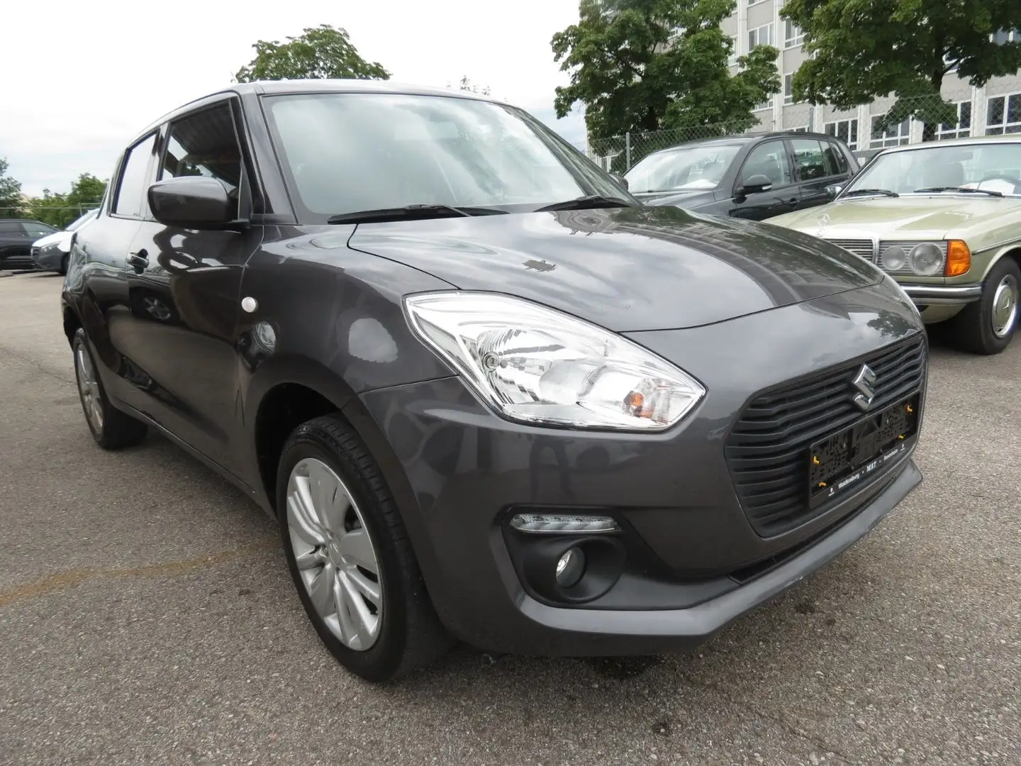 Suzuki Swift Comfort 4x4 *1. Hand, Scheckheft, TOP* Grau - 1