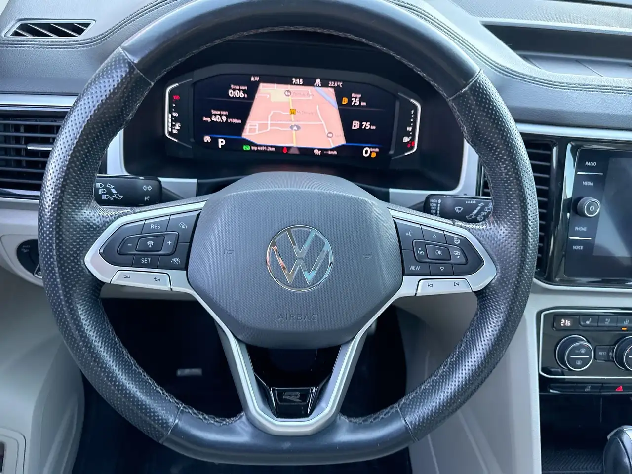Volkswagen Atlas снимка Volkswagen Atlas
