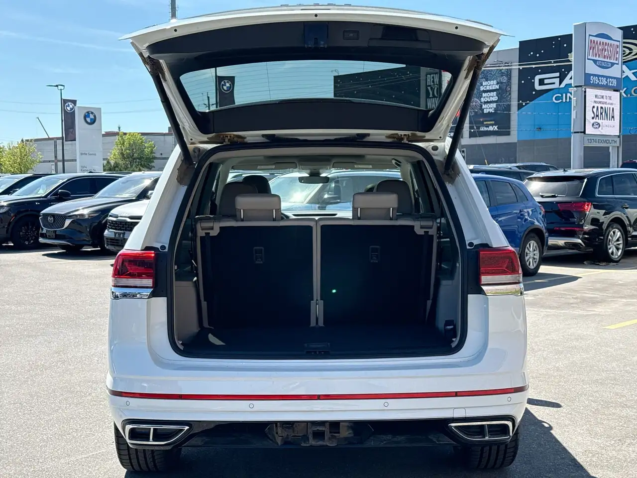 Volkswagen Atlas снимка Volkswagen Atlas