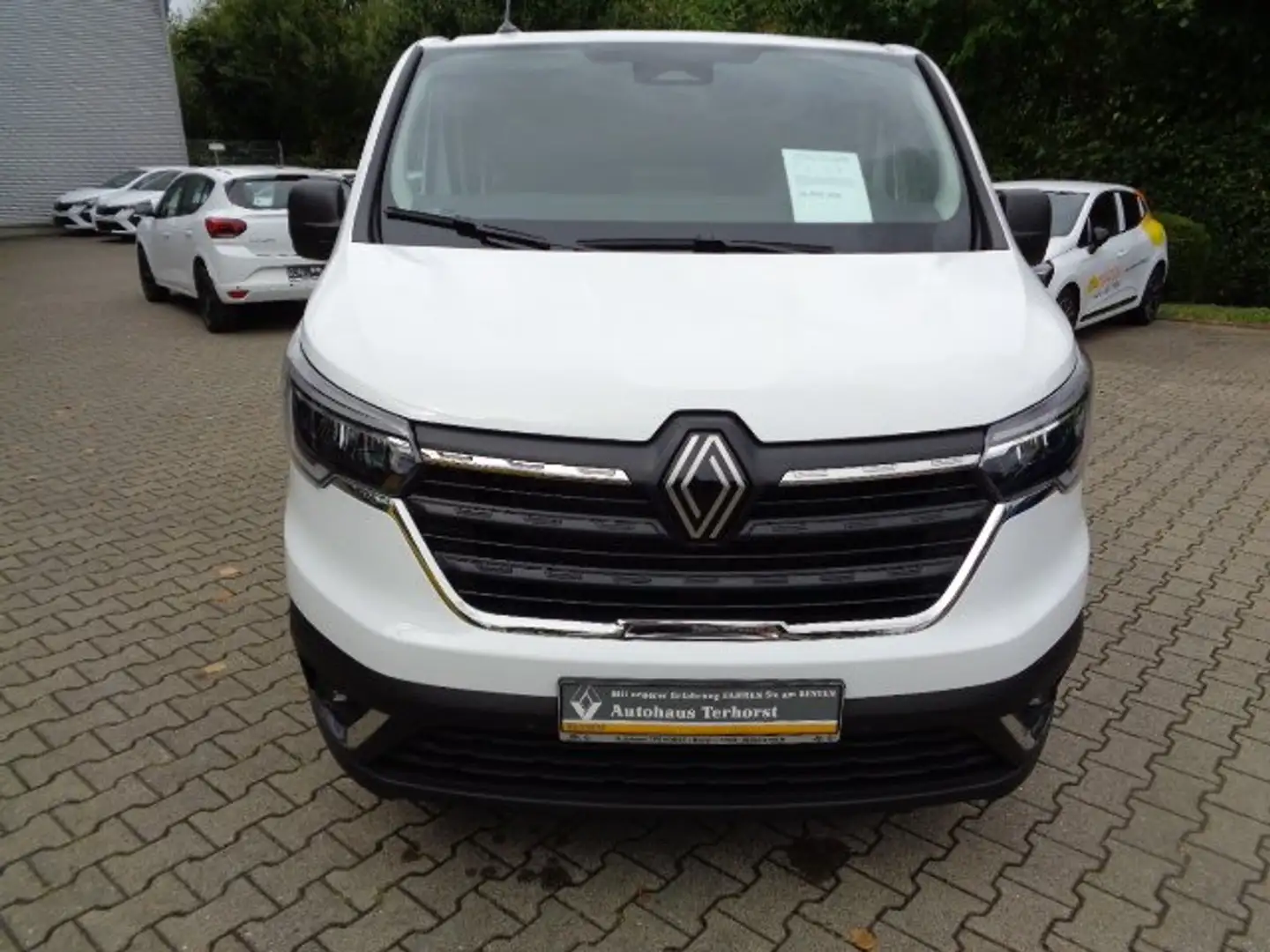 Renault Trafic L2H1 3,0t Komfort DoKa Weiß - 1