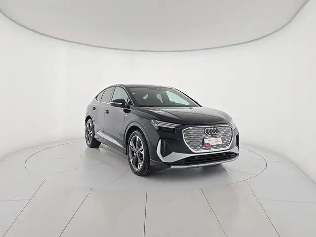 Audi Q4 E-Tron view 6