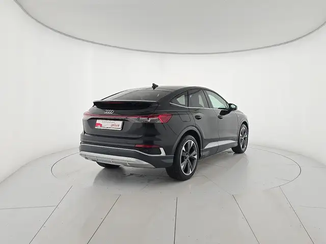 Audi Q4 E-Tron view 5