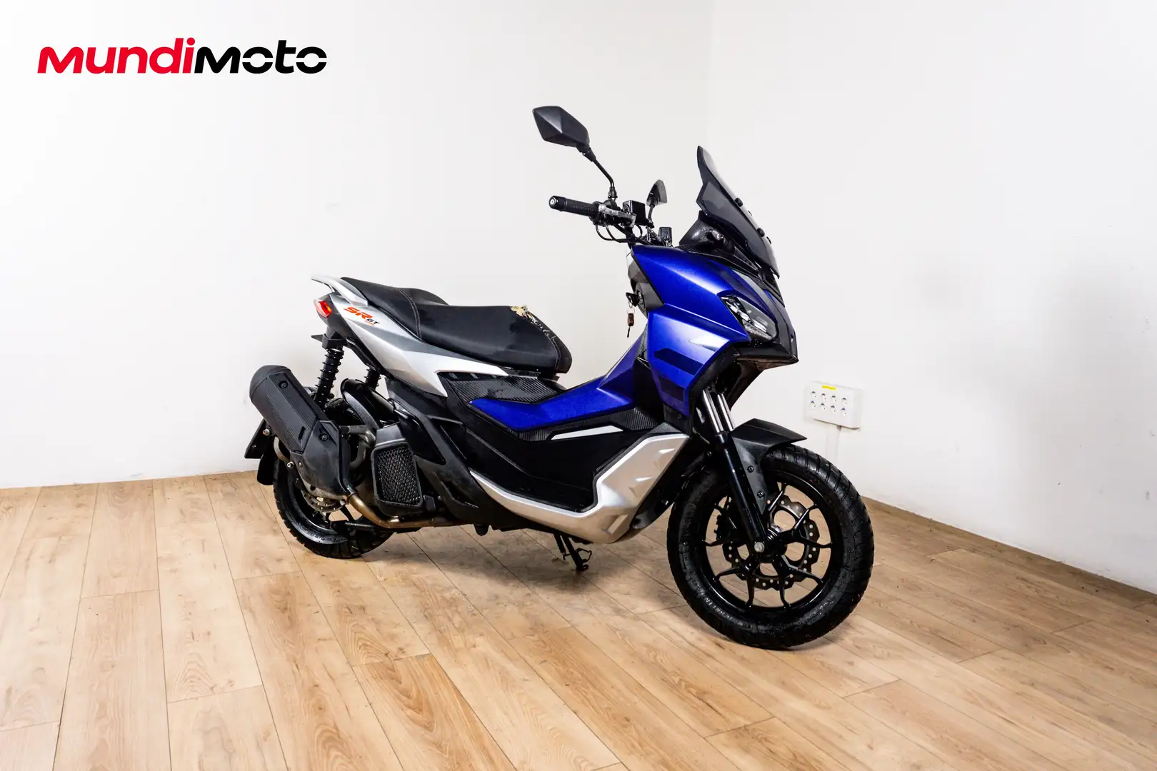 Aprilia SR GT 125 - 2