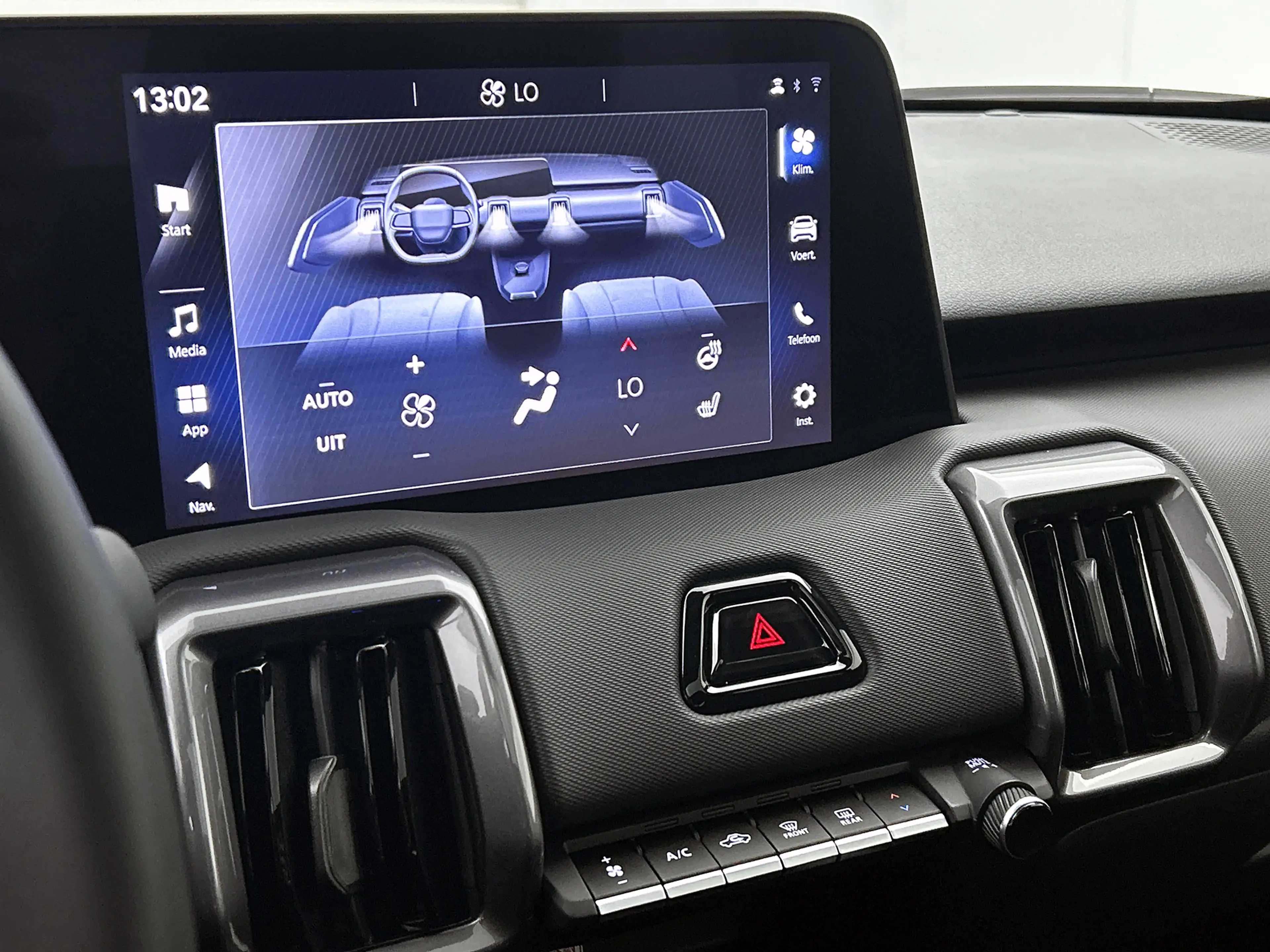 Toyota Urban Cruiser Executive 61 kWh DEMO | ACC | Stoel en Sturverwarm — photo 10