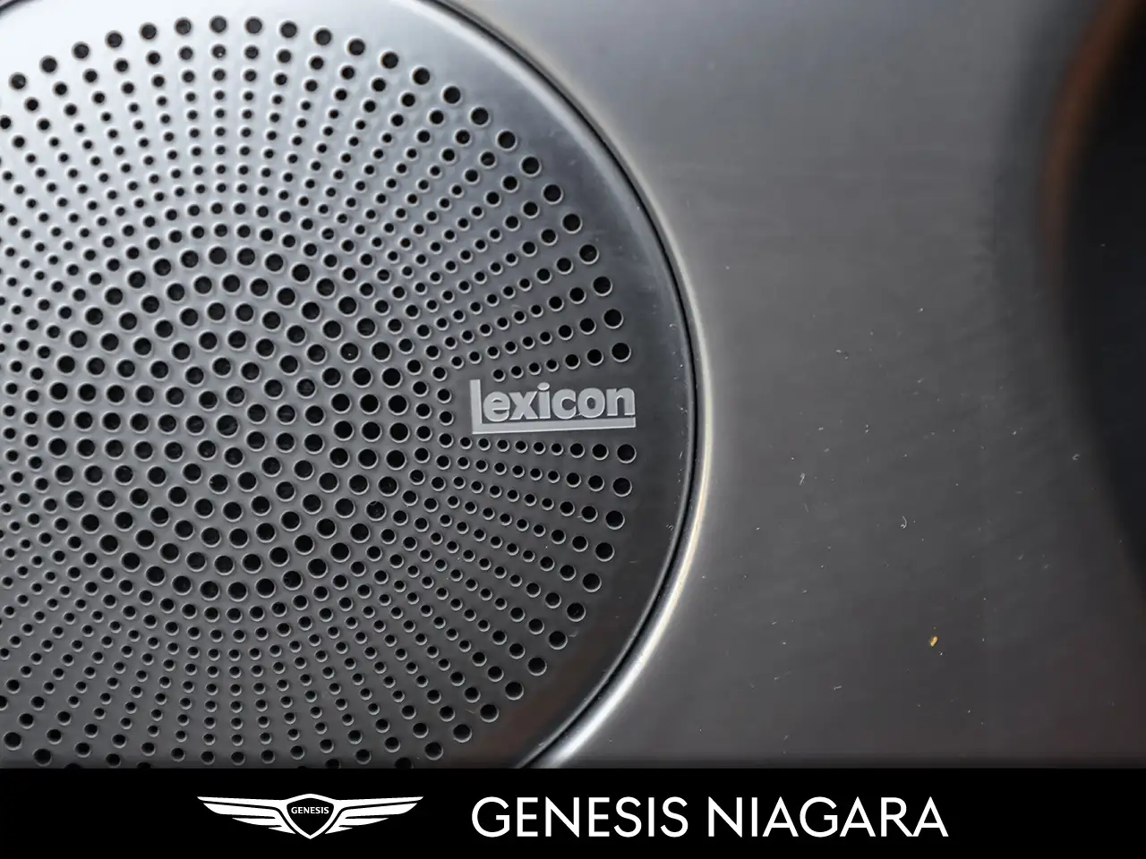 Genesis G70 photo Genesis G70