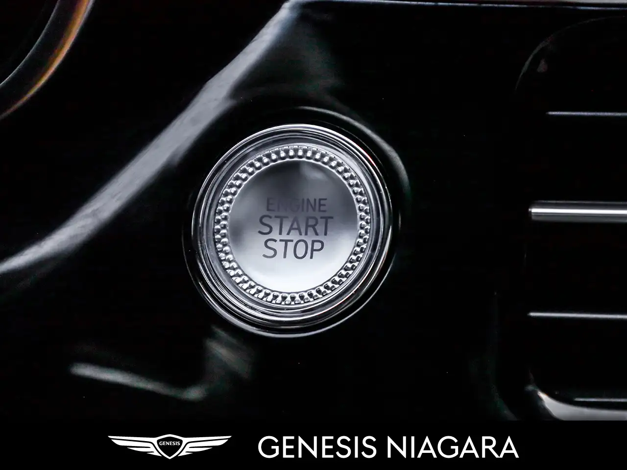 Genesis G70 photo Genesis G70