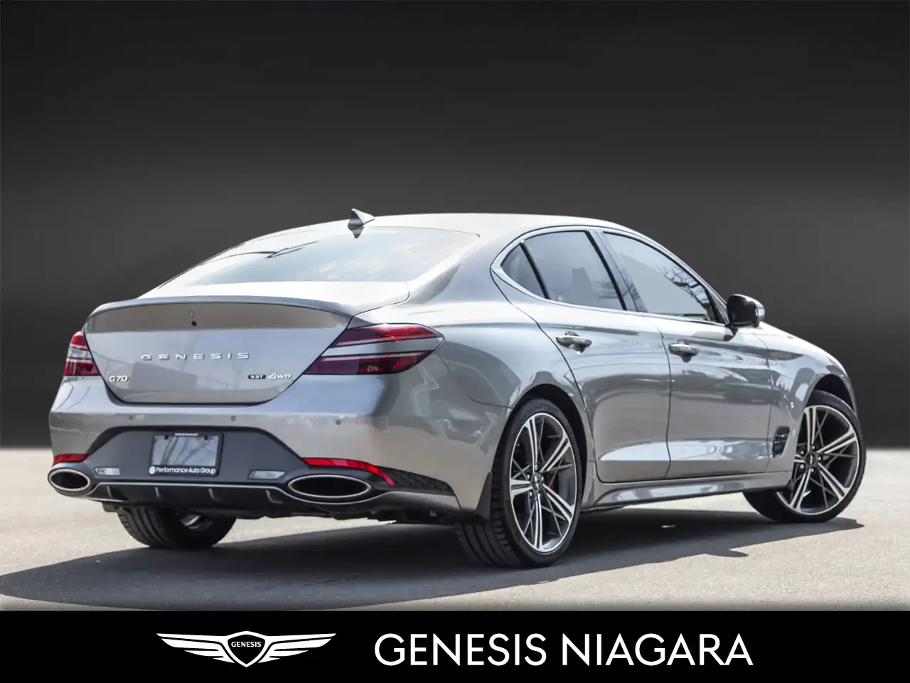 Genesis G70 photo Genesis G70