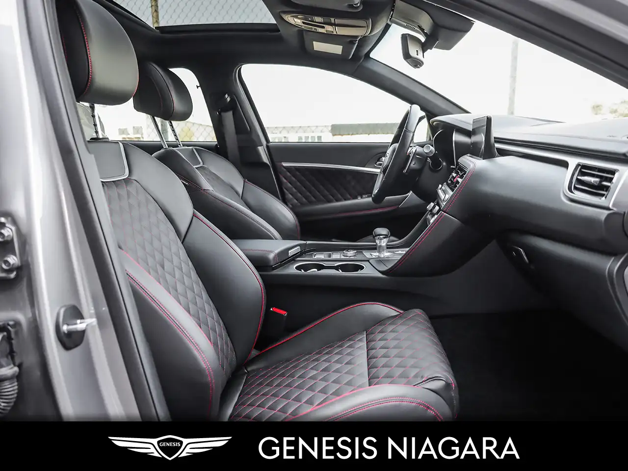 Genesis G70 photo Genesis G70