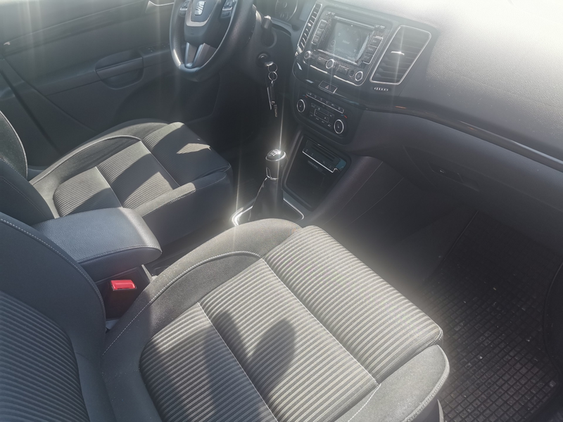 SEAT Alhambra Style Allrad — photo 11