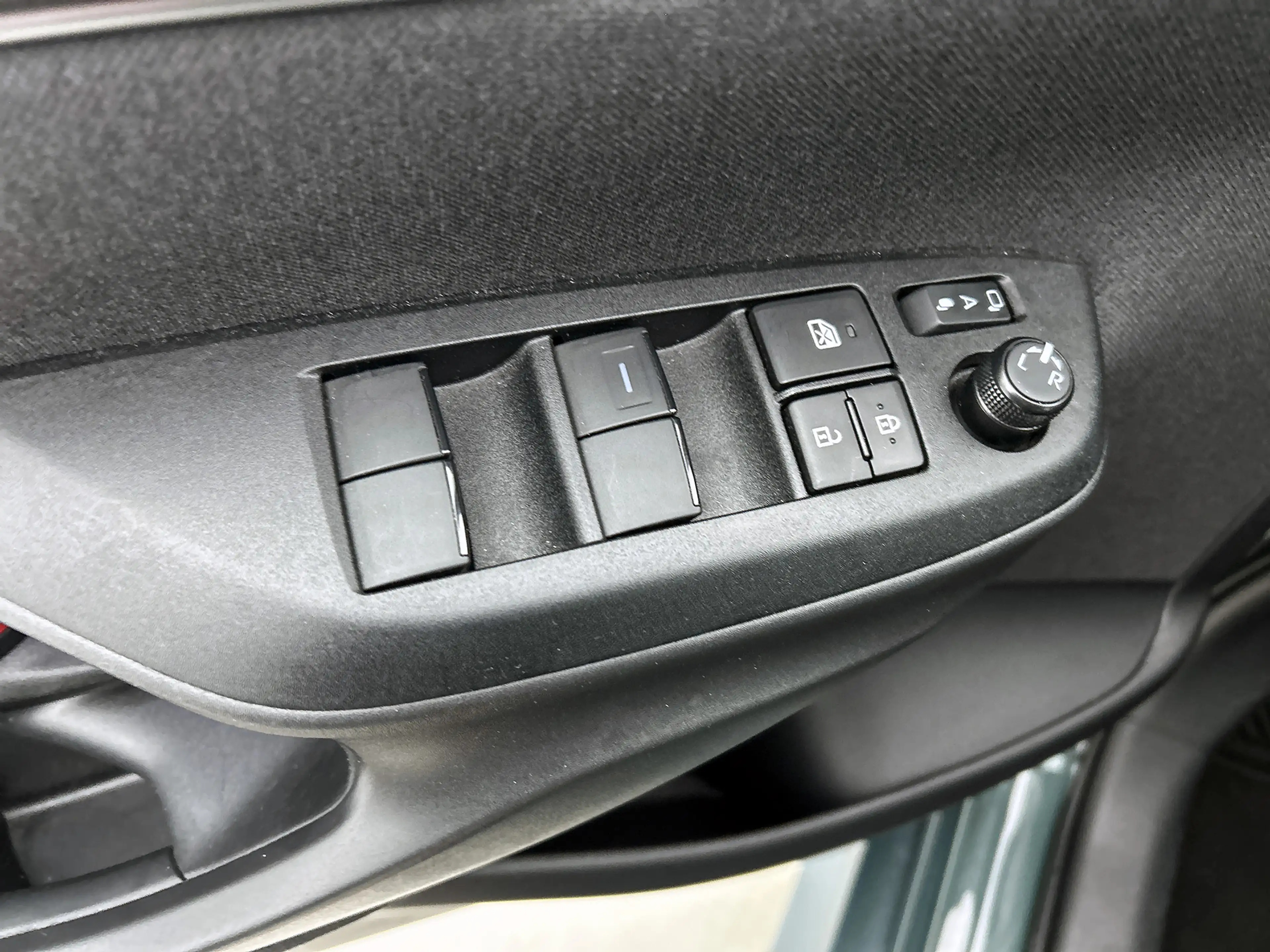 Toyota Yaris 1.5 Hybrid 115 Dynamic | BTW voertuig | Dodehoek d — photo 22