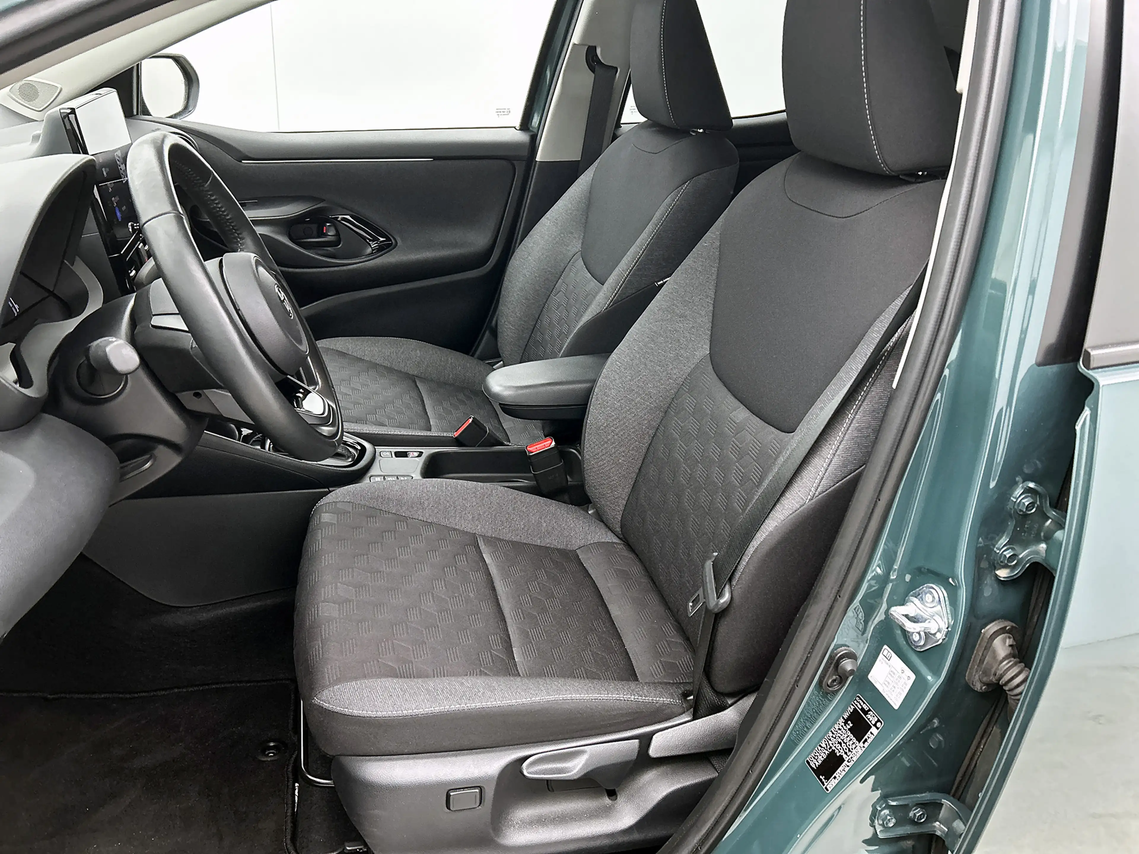 Toyota Yaris 1.5 Hybrid 115 Dynamic | BTW voertuig | Dodehoek d — photo 18