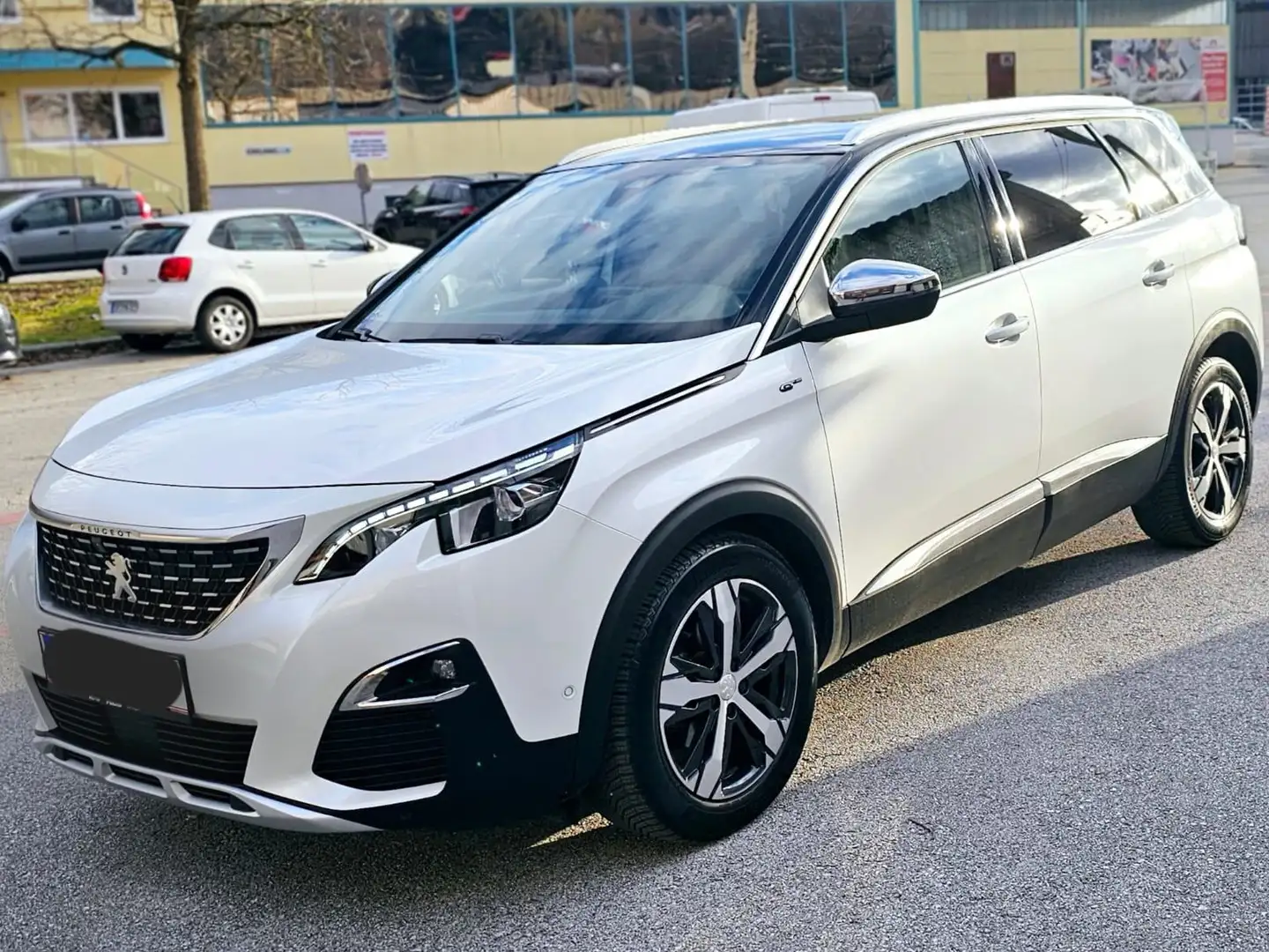 Peugeot 5008 5008+2,0+BlueHDI+180+S Weiß - 1