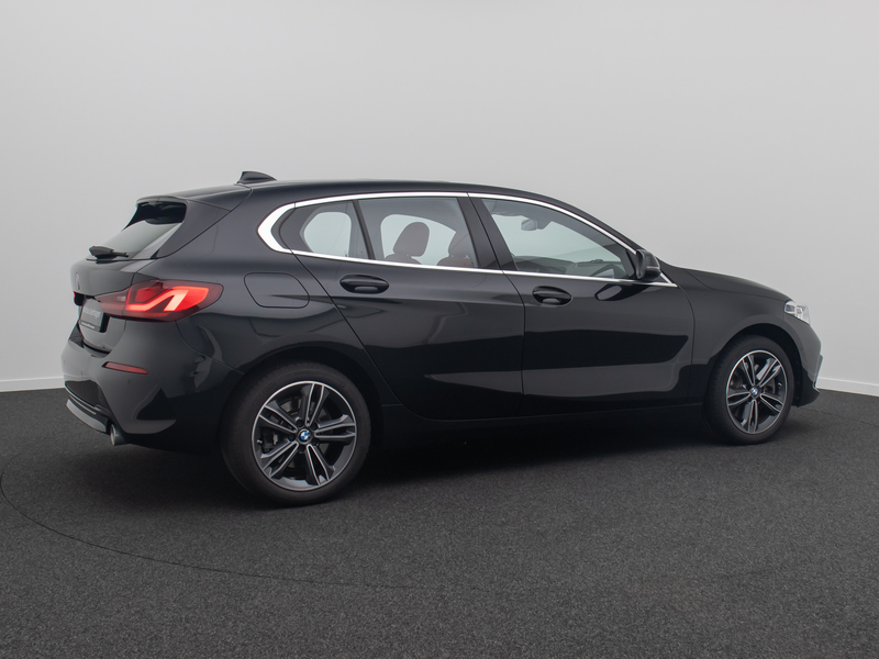 BMW 120 SportLine H K HUD DAB Kamera Panorama Leder — photo 6