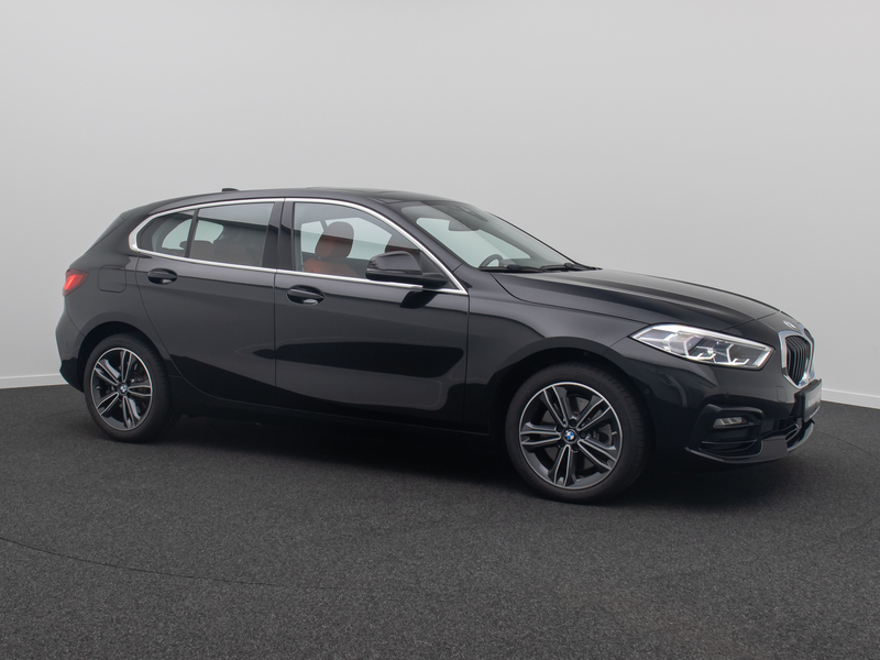 BMW 120 SportLine H K HUD DAB Kamera Panorama Leder — photo 4
