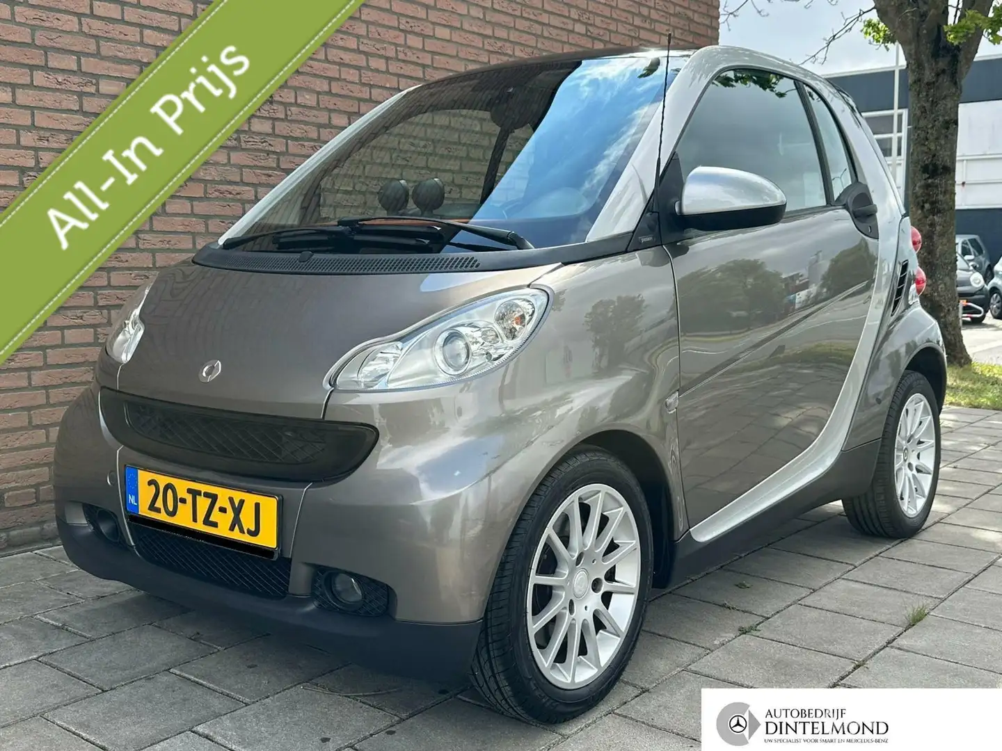 smart forTwo coupé 1.0 Turbo Passion, AC, Panodak 1.0 Passion Gris - 1