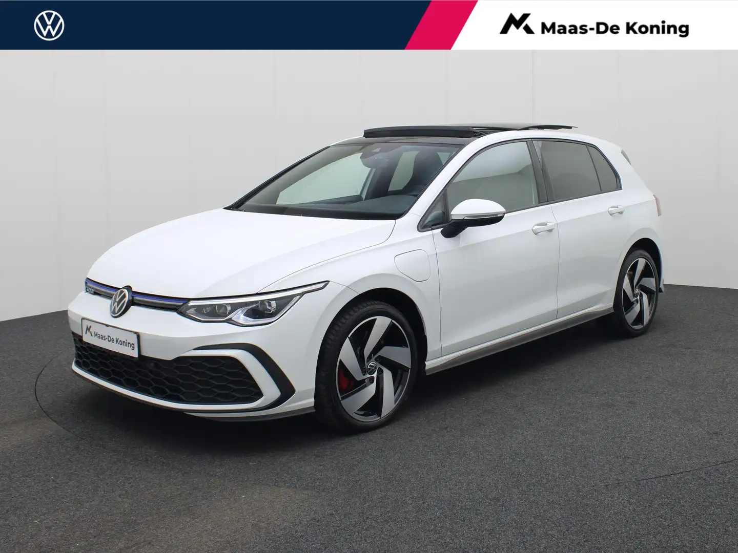 Volkswagen Golf GTE 1.4eHybrid 180kW/245PK · Panoramadak · Parkeersens Wit - 1