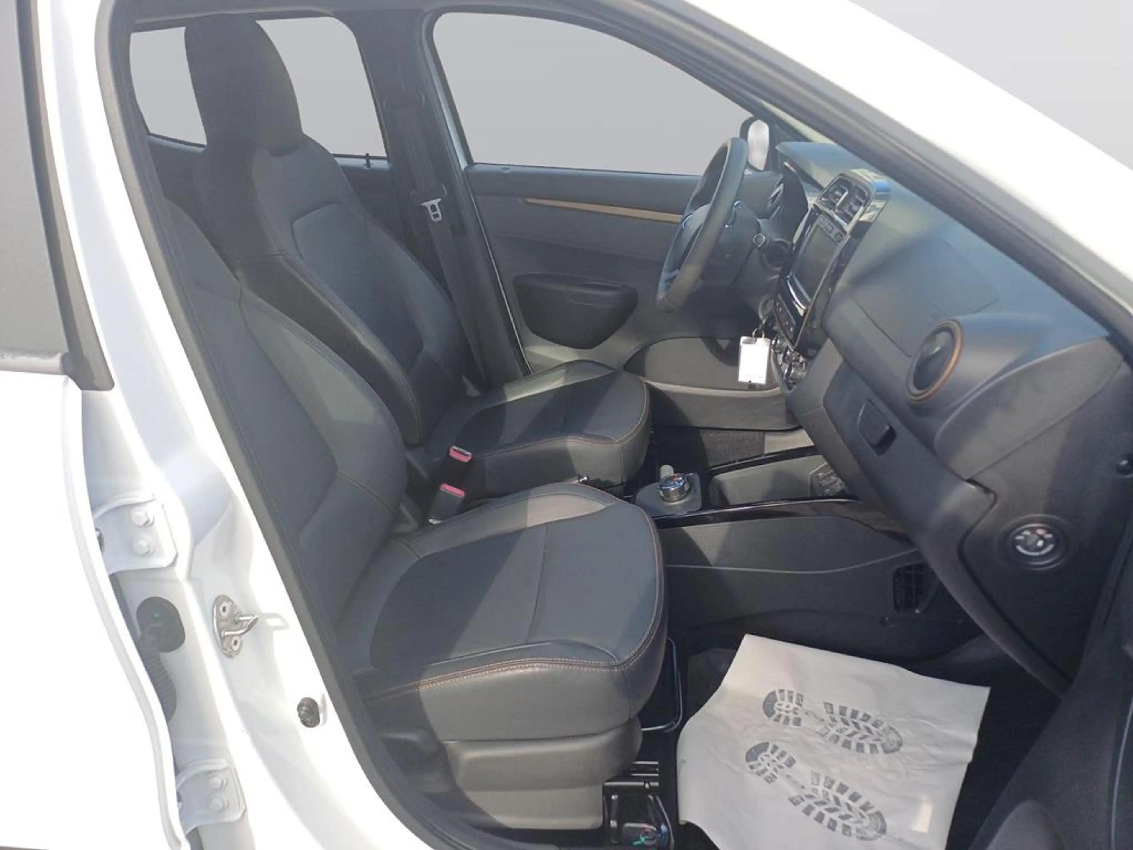 Dacia Spring Extreme — photo 11