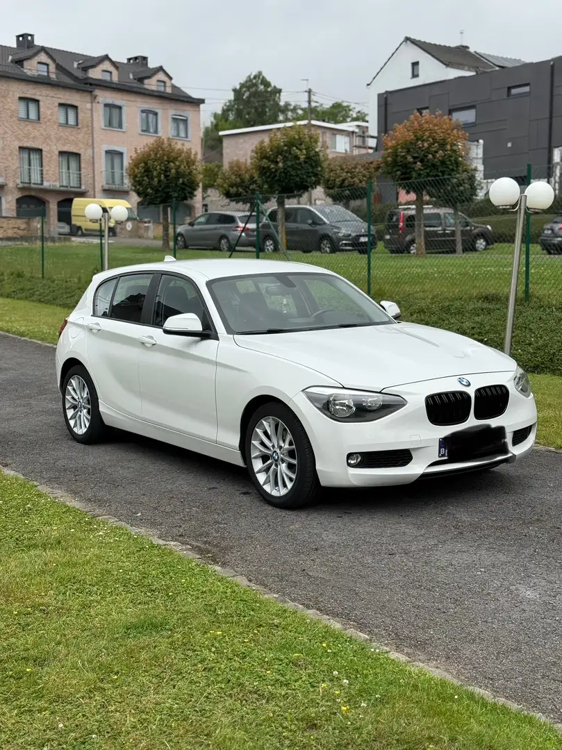 BMW 114 114i - 2