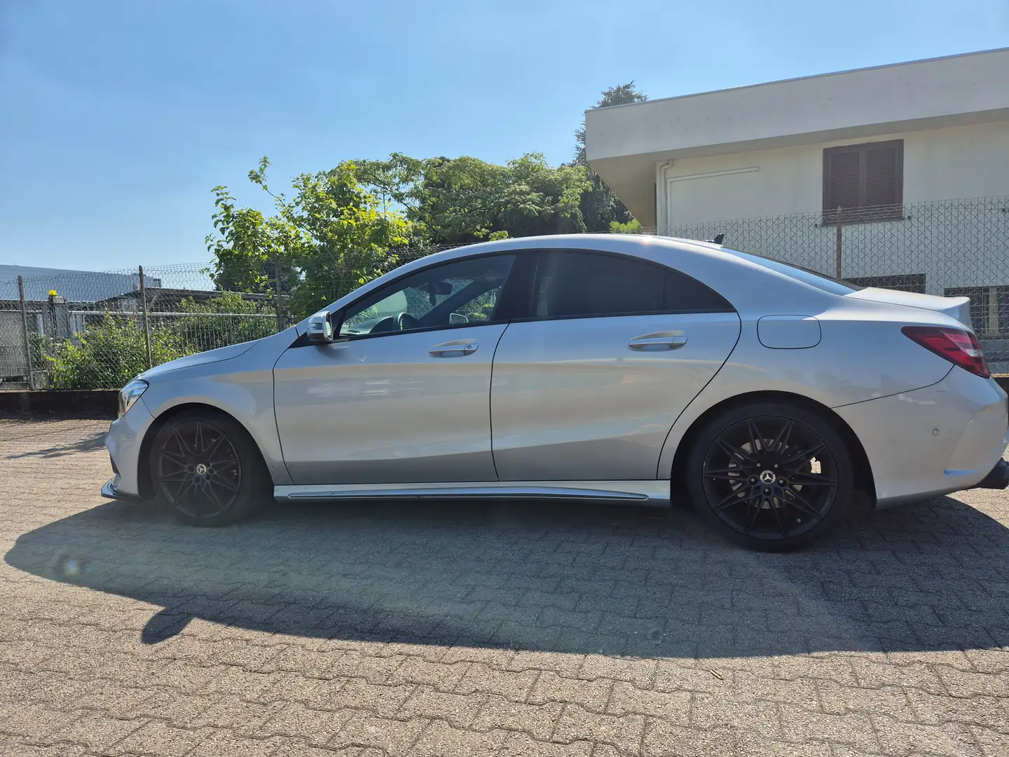 Mercedes-Benz CLA 180 CLA 180 Premium FL Argento - 1