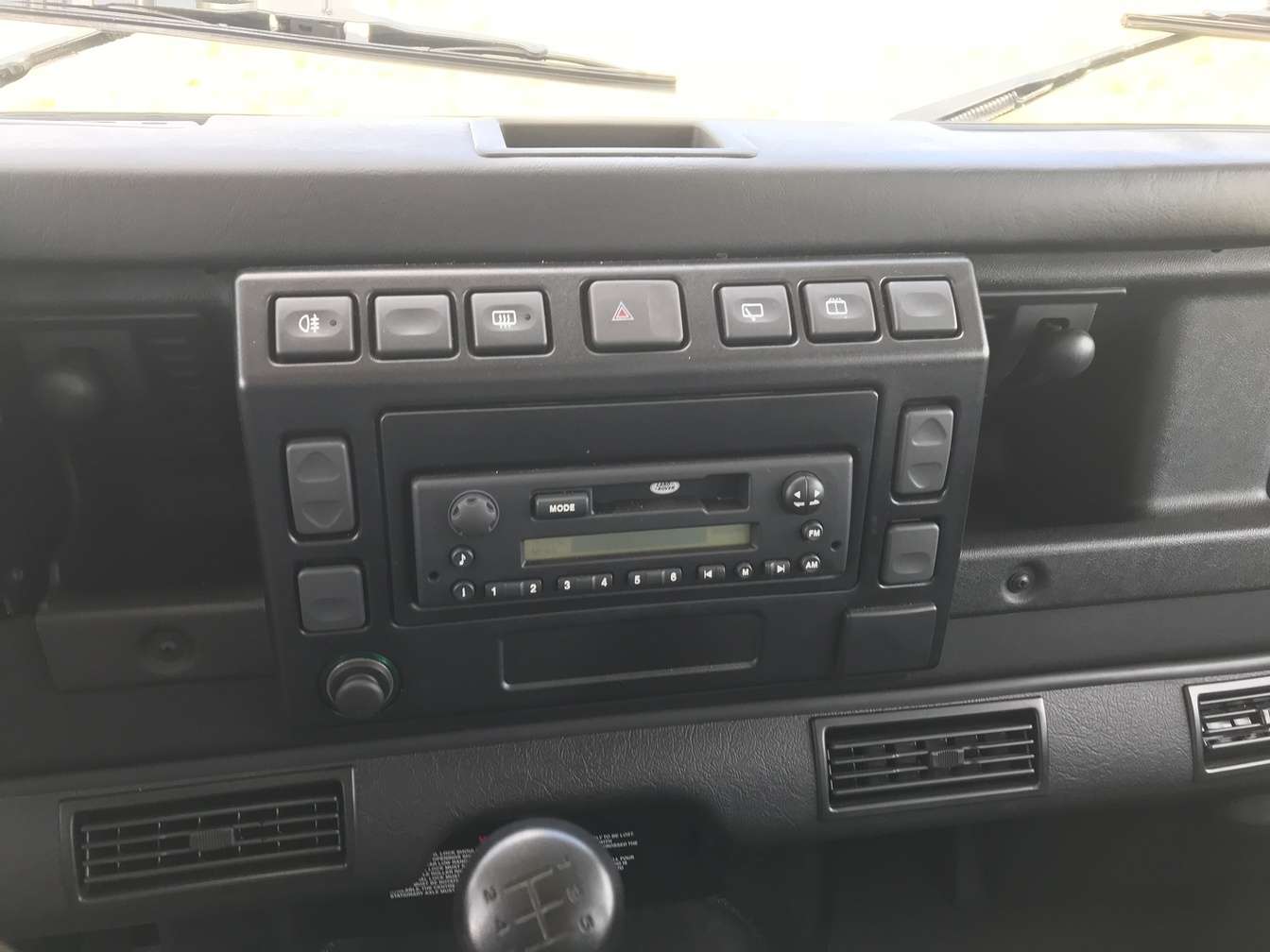2006 Land Rover Defender thumb 8
