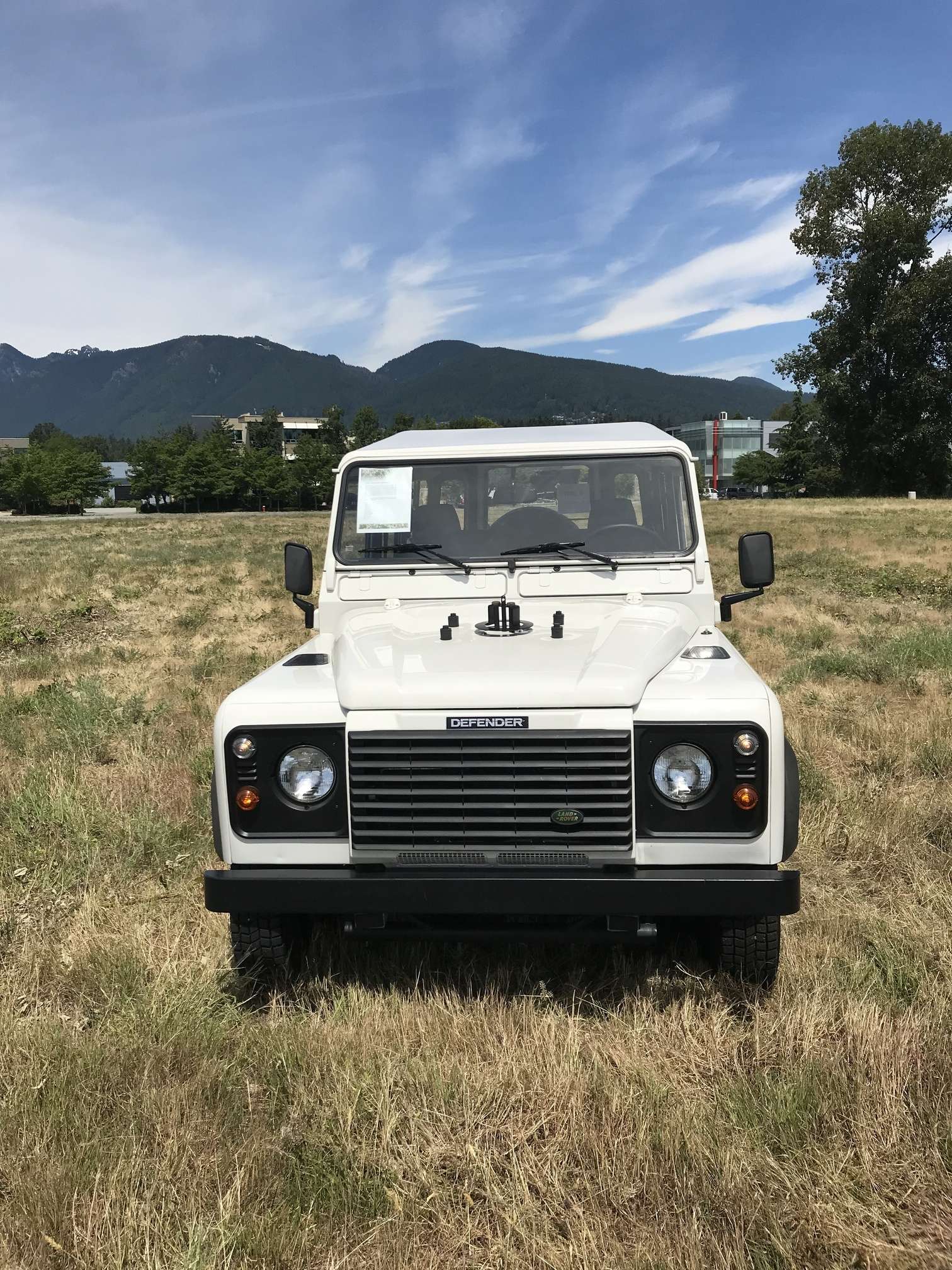 2006 Land Rover Defender alt 2