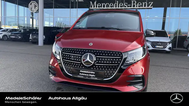 Mercedes-Benz 300 V 300d Avantg lang 4Matic Pano 360° AMG Standh.