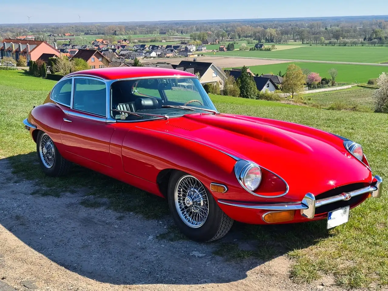 Jaguar E-Type sehr gepflegter 6-Zylinder mit Chromspeichen, foto 1