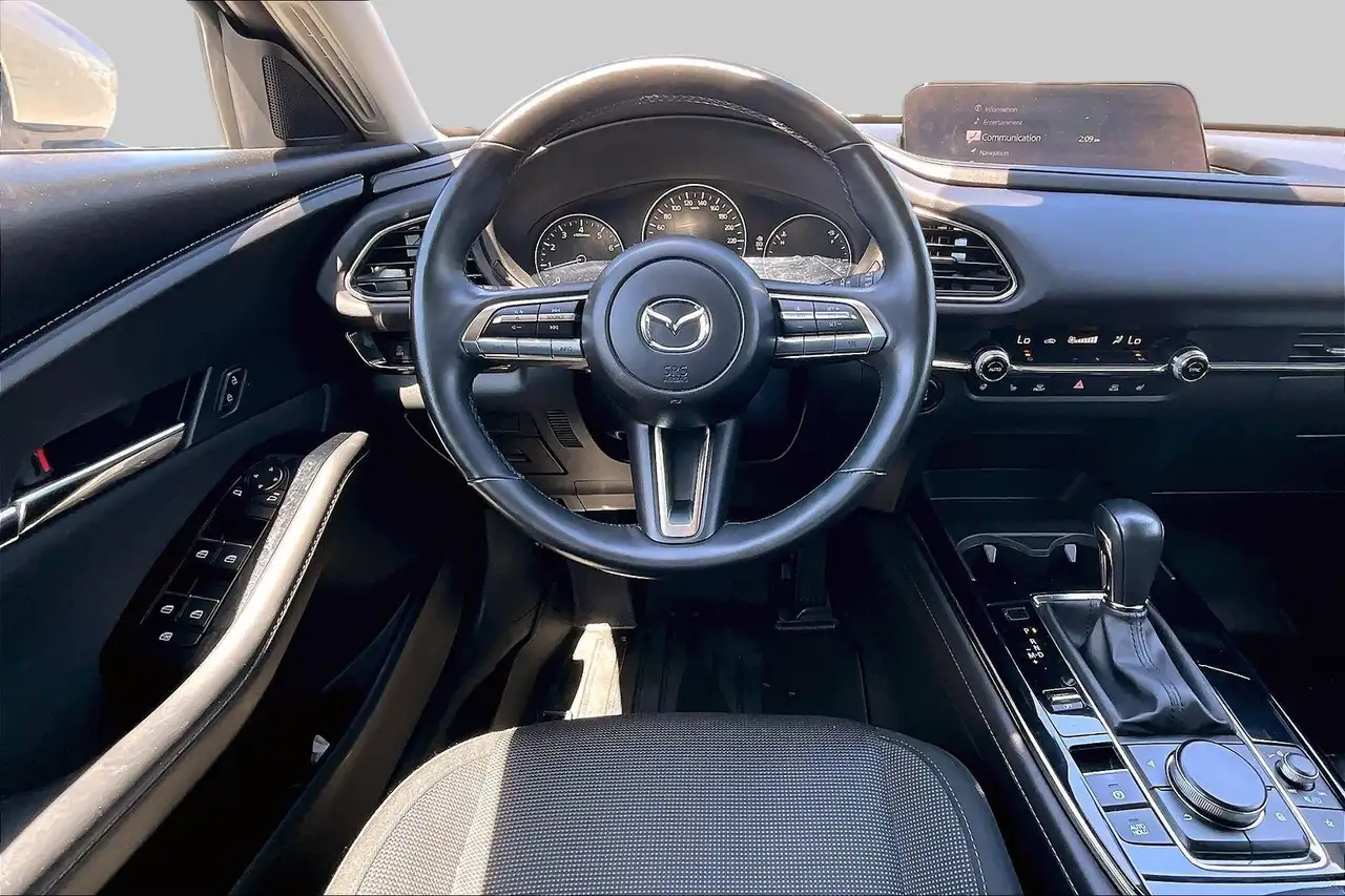 Mazda CX-30 снимка Mazda CX-30