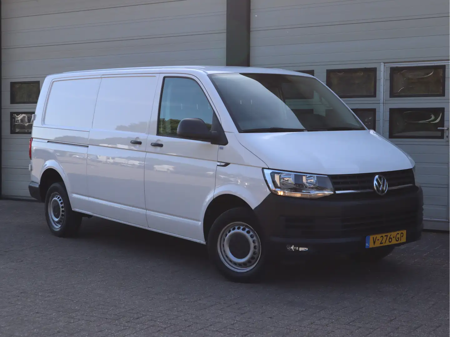 Volkswagen T6 Transporter 2.0 TDI 150pk Euro 6 Automaat L2 Lang - Airco - Tr Blanc - 2