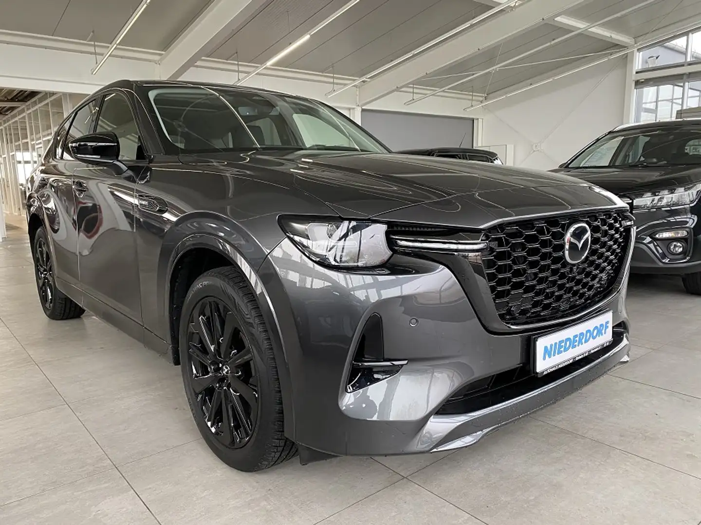 Mazda CX-60 2.5 PHEV Homura alle Pakete Grau - 1