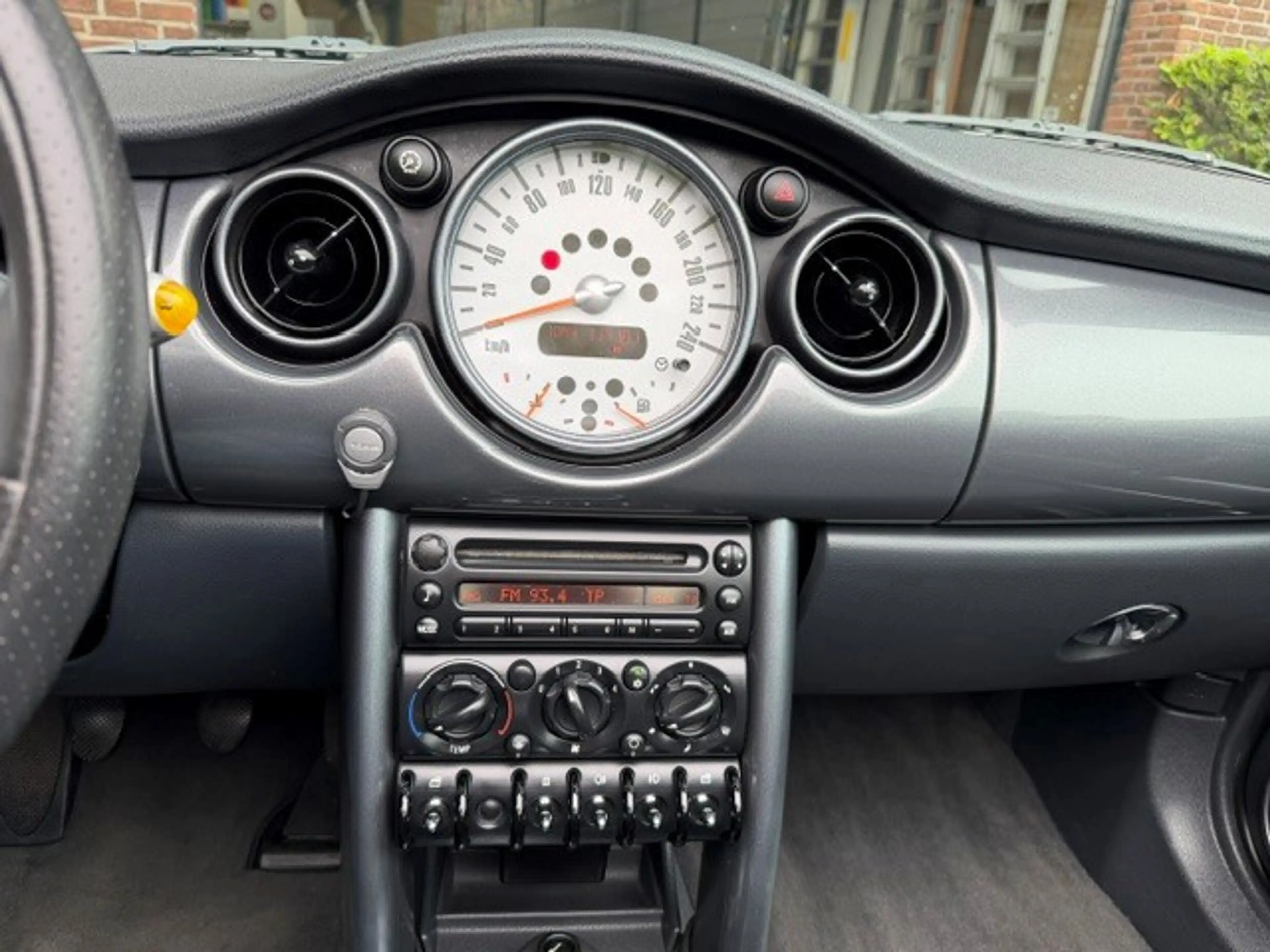 MINI Cooper Cabrio 1.6 Pepper Cabriolet / 1e eigenaar / boekjes / NAP — photo 14