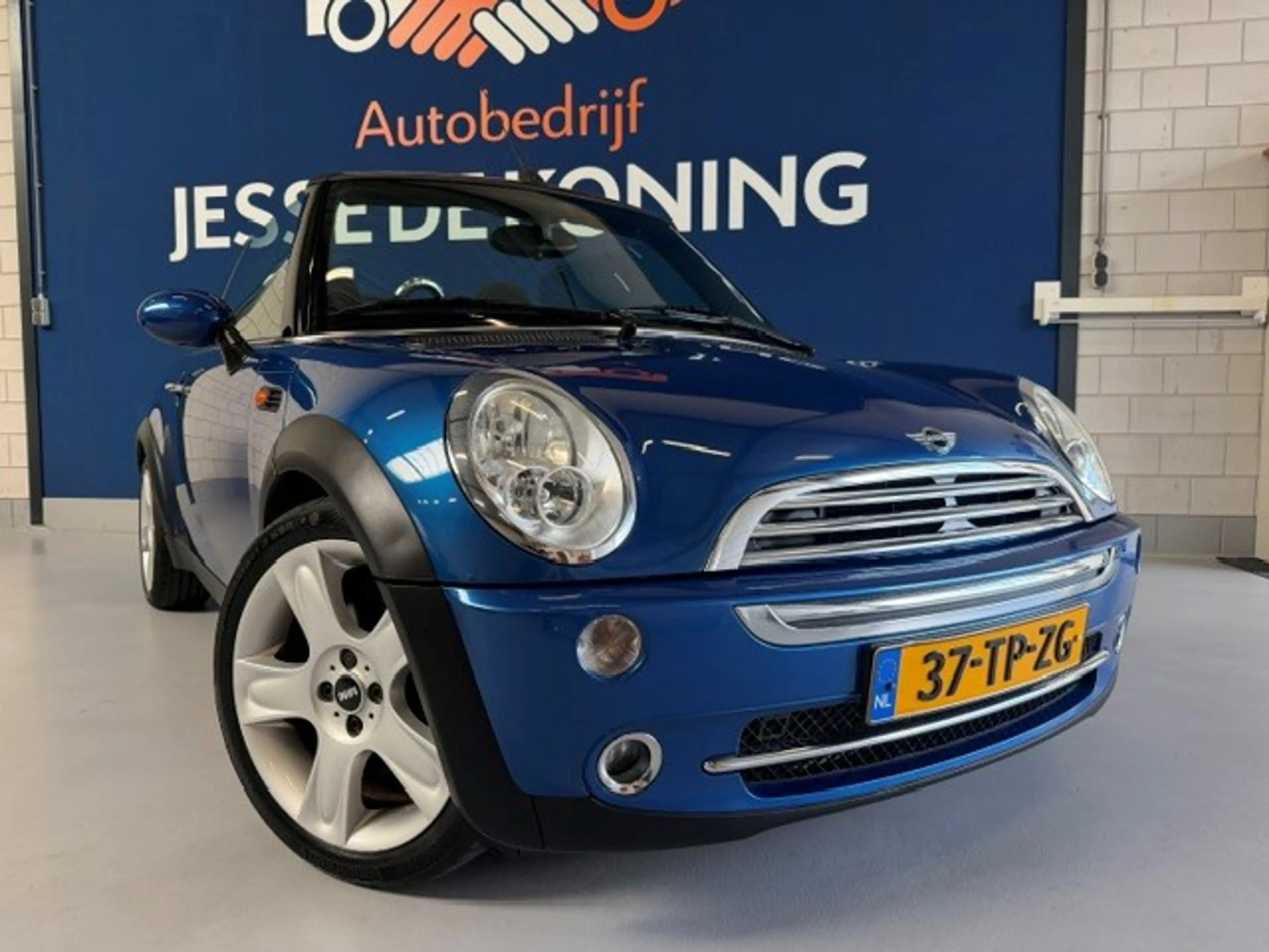 MINI Cooper Cabrio 1.6 Pepper Cabriolet / 1e eigenaar / boekjes / NAP — photo 2