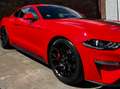 Ford Mustang Mustang Fastback 2.3 Eco Boost Aut. Rood - thumbnail 2
