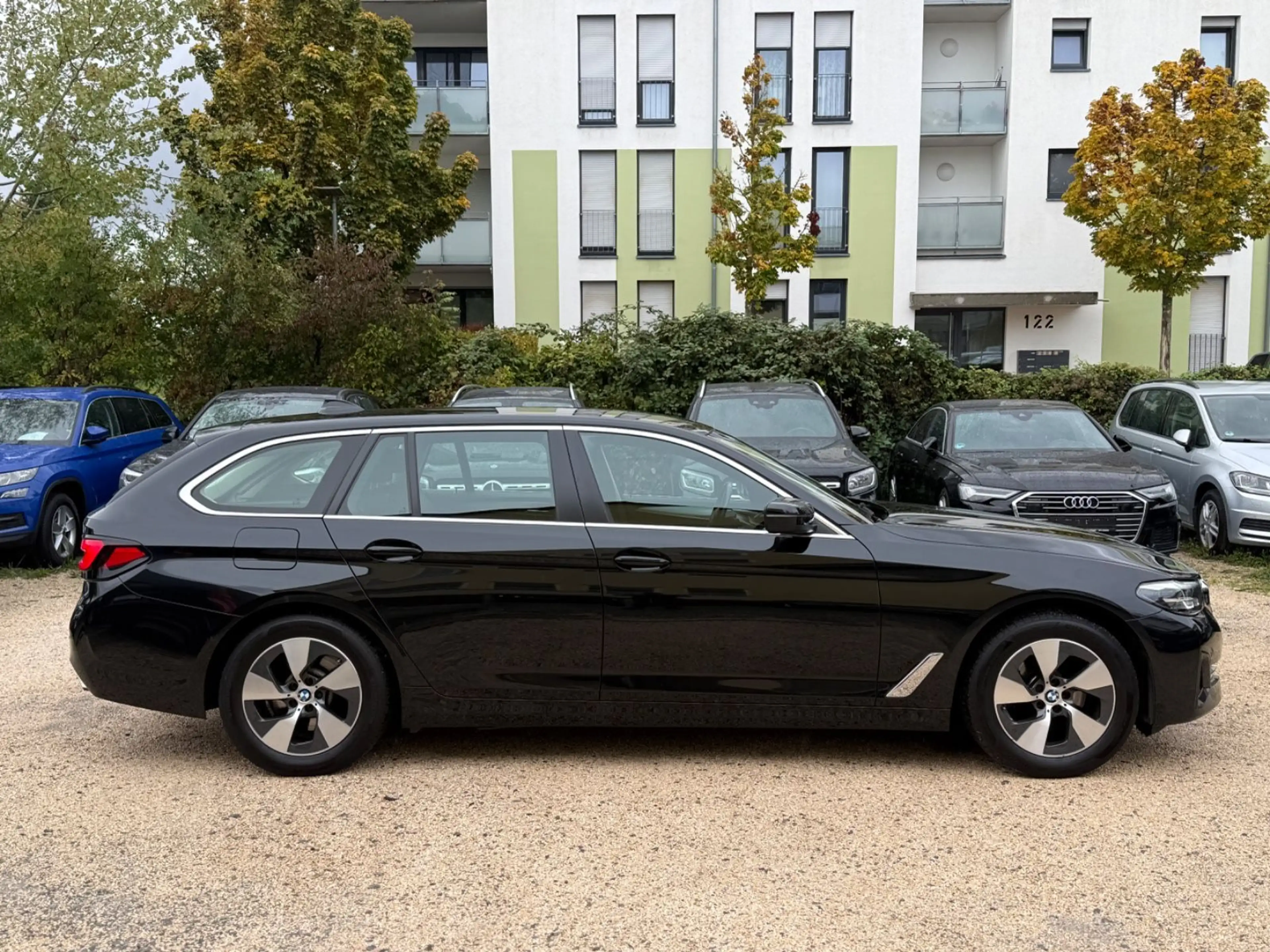 BMW 520 d Touring Driving Assistant Profes Memory — photo 7