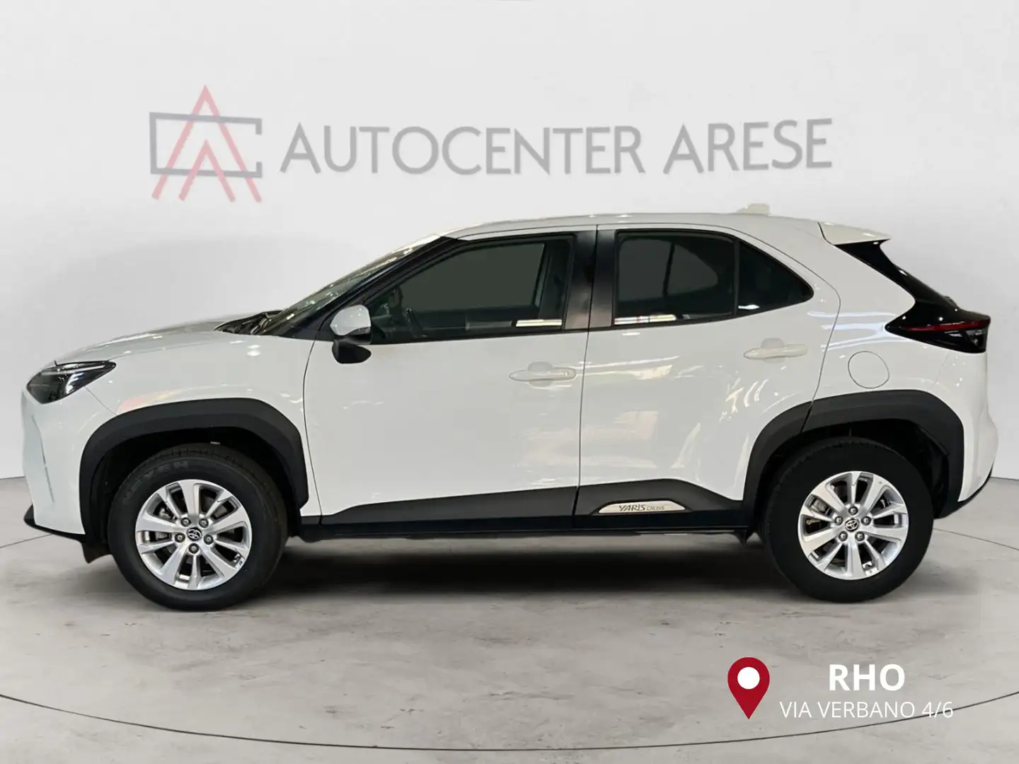 Toyota Yaris Cross 1.5 Hybrid 5p. E-CVT AWD-i Business Blanco - 2