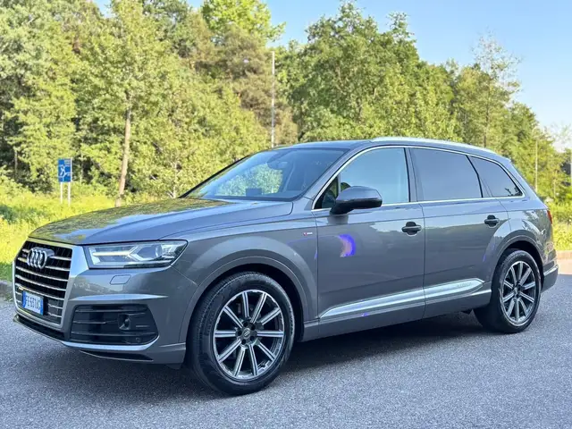 Audi Q7 Q7 3.0 TDI 272 CV quattro tiptronic S-LINE 5 posti