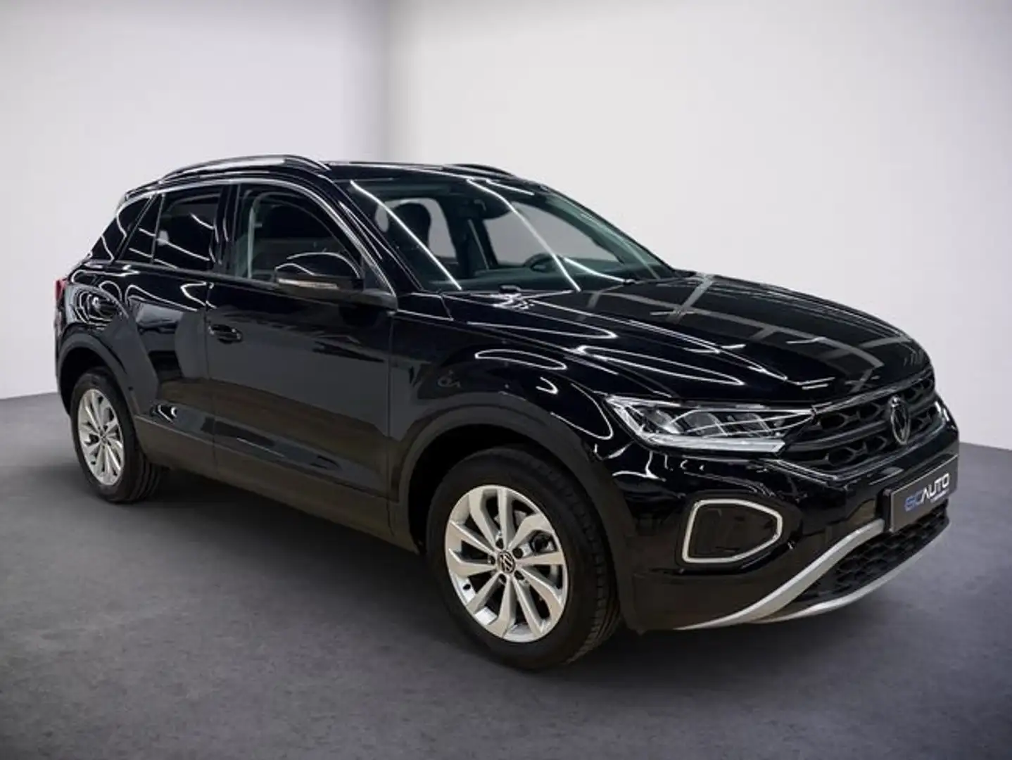 Volkswagen T-Roc Más 1.5 TSI 110 kW Negro - 2