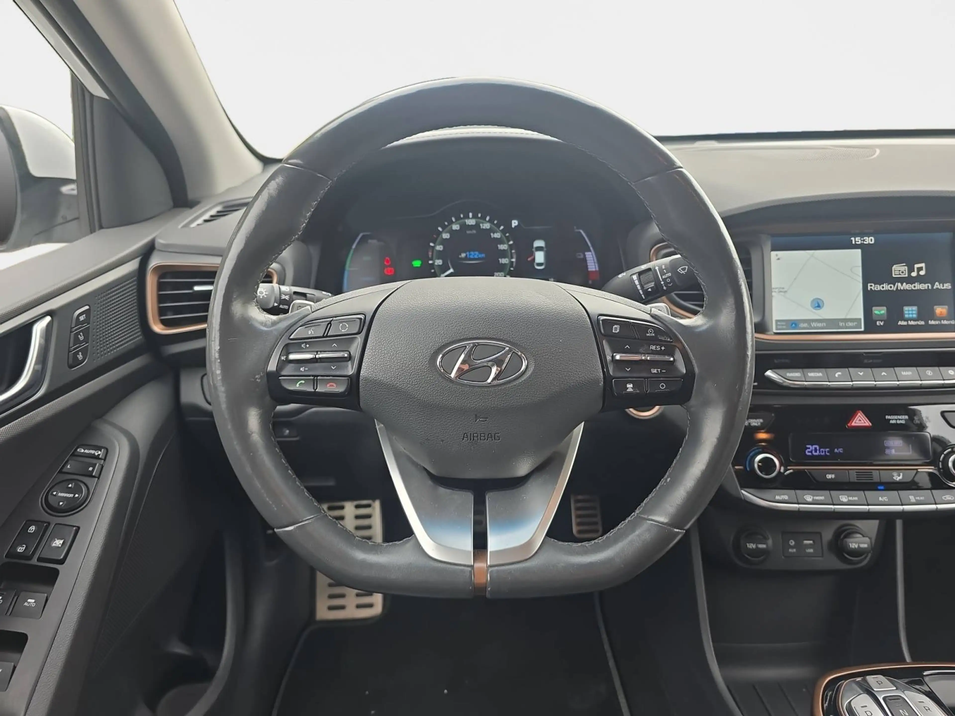 Hyundai IONIQ Trend Elektro — photo 13