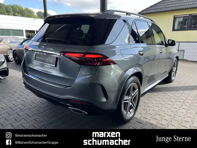 Mercedes-Benz Gle view 4