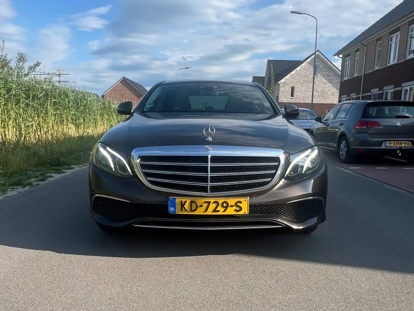 Mercedes-Benz E 200 E 200 Ambition Bruin - 1