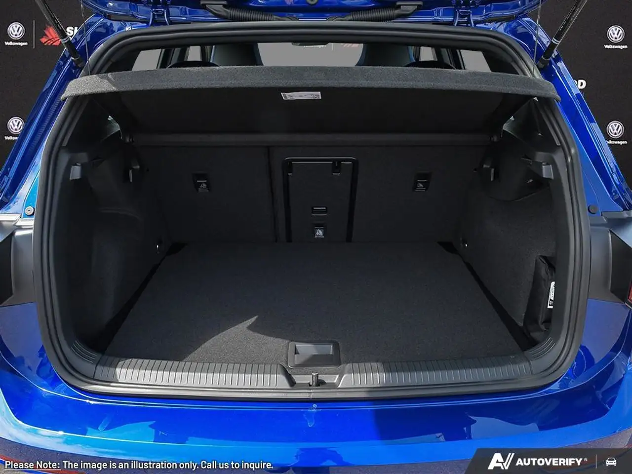 Volkswagen Golf R снимка Volkswagen Golf R